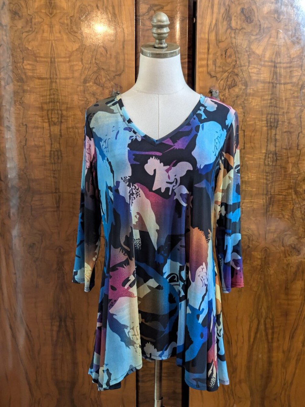 Lior Paris Abstract Art to Wear V-Neck Tunic Top S Blue Purple Mesh Layer Quirky